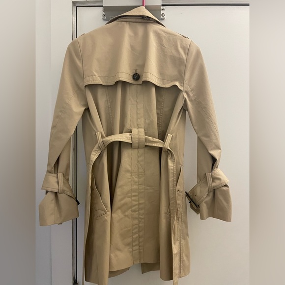 New Banana Republic Trench Coat - Picture 2 of 4